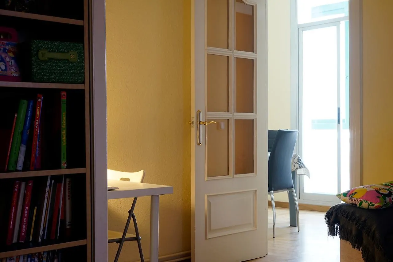 Poble Sec Apartment Barcelona 0*,  Spain